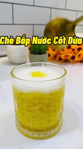 Hồi xưa cứ đến mùa bắp, cứ tối tối là con nít trong xóm họp lại đi bẻ t.rộm về nướng và nấu chè! 🤣🤣 #xuhuongtiktok #thinhhanh #ancungtiktok #goccuavan95 #chebap #nuoccotdua🥥 #nauan