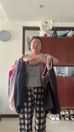 大码女生泳衣测评 评论区姐妹推荐的泳衣到货试穿。本人身高160cm体重153斤苹果型身材。#种草激励 #买前必看这一篇 #大码泳衣 #洲克泳衣 #迪卡侬泳衣