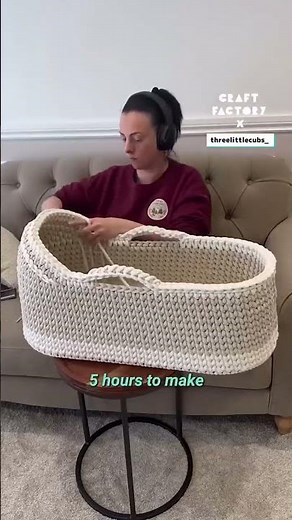 Each Moses basket takes around 4 to 5 hours to make! 😍🧺