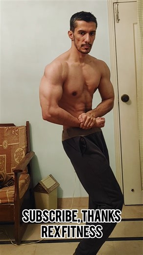 Side Chest Pose | Classuc Pose Bodybuilding | Side Chest #naturalbodybuilding #fitness #posing