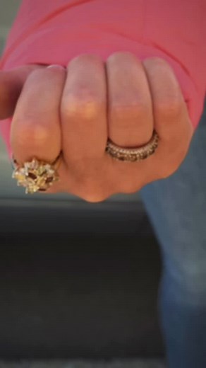 Experimenting with new ad formats. I love trying fresh ideas, finding style, and creating tasty visuals. What do you think about this format? | Liubava Fokina