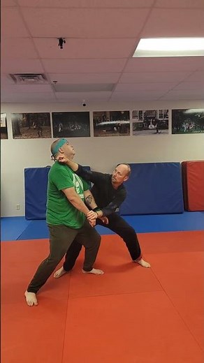 The Ultimate Karambit Techniques & Tips