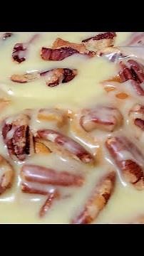 Glazed Sweet Potato Pecan Pound Cake #bundtcake #cake #baking #recipe #sweetpotato