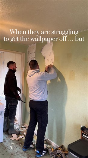 Using a Butter Knife for Wallpaper Removal