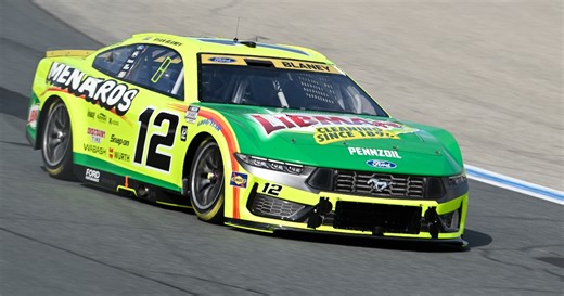 Ryan Blaney scolds No. 12 team after multiple mishaps on pit road at NASCAR Phoenix race