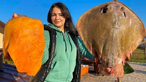 143K views · 3K reactions | A Huge 10kg 數Sea Stingray Fried in the Oven! How to cook Stingray Liver delicious | Reels news | Facebook