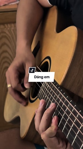 Dáng Em - Chơi Đàn Guitar Với Kim Tam