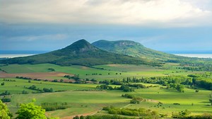 3 1 beautiful hiking destinations to explore this spring in Hungary