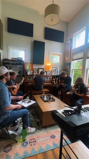 Sunday Acoustic Sessions: Another Planet 🪐 with the whole band and a special guest appearance 🐶🍭 #acoustic #newmusic #sweetmisery #anotherplanet | Will Hoge