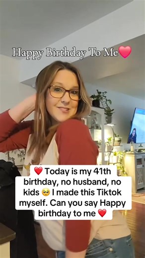 Embracing Life as a Single Woman Over 40