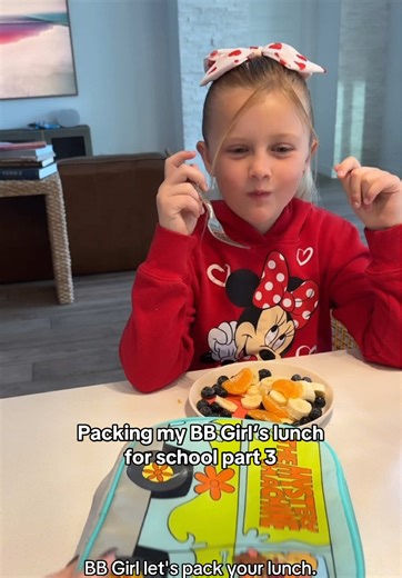 Packing My Daughter's Lunch: Creative Ideas and Tips