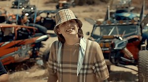 Siempre Pendientes - Peso Pluma, Luis R Conriquez (Video Oficial) | DM Music