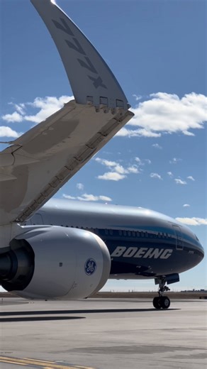 576K views · 16K reactions | ️ AIRPLANES ARE COOL We got an extra special Valentine's Day surprise when this massive Boeing 777-9 descended on DEN for flight testing. When it goes into service, this aircraft will be the world’s largest and most efficient twin-engine jet. And check out those folding wingtips!   (IG): planesoftherockies and ryan.davisson | Denver International Airport | Facebook