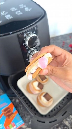 Air Fryer S’mores | No Campfire Needed #smores #dessertrecipe #shorts