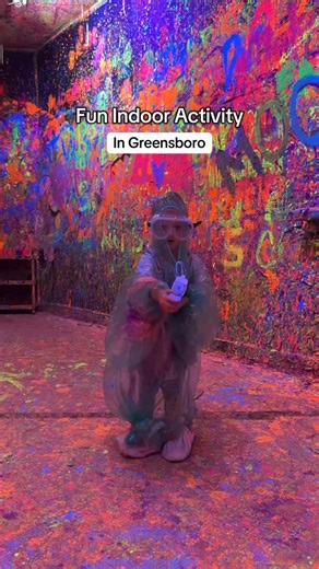 ❄️ Cold weather day? We’ve got the perfect cozy indoor plan! 🎨✨ Head to Mad Splatter for some creative fun. Whether you want to: 💥 Go wild in their splatter room 🎨 Paint pottery at your own pace 🧑‍🎨 Participate in one of their workshops 🎒 OR sign up for one of their camps (SO fun for kids when school’s out!). They offer spring break camp & summer camps. 📍 Greensboro: 2917 Battleground Ave A, Greensboro, NC 27408 📍 Apex: 2016 Creekside Landing Dr, Apex, NC 27502 Warm, messy, colorful and 