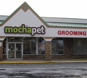 Comings & Goings: Pet Store Opens in Tinley