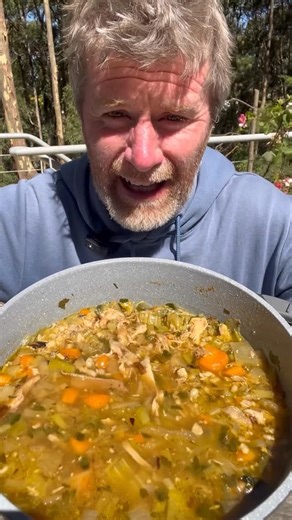 Lindsay Wilson - Online Coach on Instagram: "Episode 1 - Turkey Vegetable Soup 👇 This is a Turkey version of the chicken soup recipe from my new cookbook Filling Meals. It’s out in three weeks, so I’m going to cook up a series of meals over the next few weeks. I’ll put the ingredients below so you can put excess Turkey to good work. 4 x 500 kcal (more like six serves with bread) 2 tbsp olive oil 150g onion 150g carrot 150g celery 150g leek 150g pearl barley 400g leftover turkey 1 litre chicken