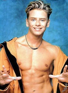 Jeremy Jordan (singer) ~ Complete Biography with [ Photos | Videos ]