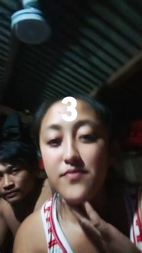 wa sa mood c hubby🤣