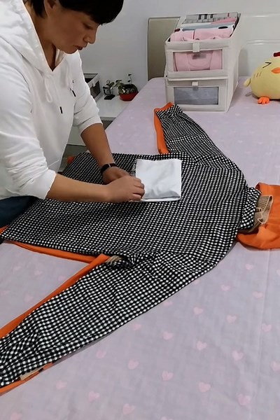 1.2M views · 27K reactions | Good tips to quick folding clothes | Clothes tips | Facebook