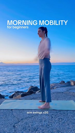 5 min MORNING MOBILITY for all levels☀️ To ease stiffness and improve your postureJoin the 21-day mobility made easy program.In just 10 minutes a day, you’ll feel the difference!Sign up today and start your journey to a stronger, more mobile YOU.LINK IN BIO  #morningmovement #morningroutine#beginner #mobility | Yoga & Pilates with Sara | Facebook