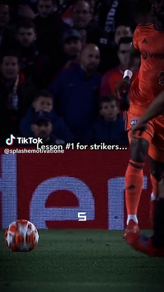 Lesson #1 for strikers... #football #lessons #soccer