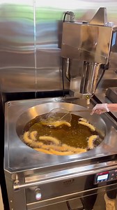 1.5M views · 58K reactions | POV: COOKIE BUTTER CHURROS  From Papi Churro in Miami! These are served with blue cookie monster ice cream 襤 #churros #dessert #icecream #food #reelsinstagram #desserts #cookies #chocolate | The Succulent Bite | Facebook