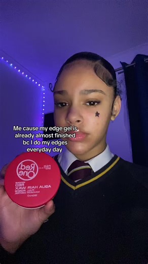 Managing Curly Hair Edges with Gel Tips