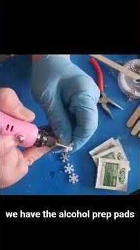 Snowflake dangle earring tutorial!! #epoxy #earrings #smallbusiness #newyoutuber #smallbusiness