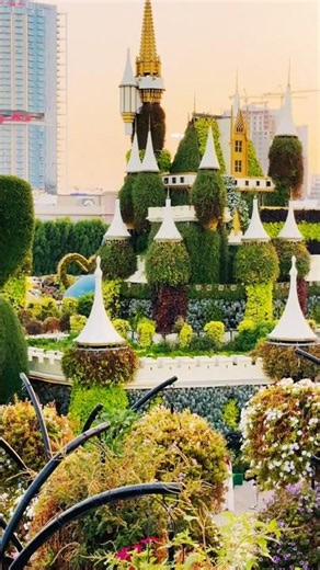 🌺🏰 The Majestic Floral Kingdom | Dubai Miracle Garden 4K Walk #dubai #miraclegarden #wow #flowers
