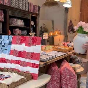 Faire Insider just got even better with a personalized Insider page highlighting “New to You” Insider eligible brands. Find your next bestseller and ship it for free, plus get 5% off select brands you haven’t tried before. Make the most out of your membership today! | Faire | Facebook