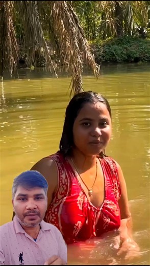 🌊 Beautiful Bathing Moments 😍 | River Bathing Vlog | Natural Beauty & Peaceful Views #Shorts