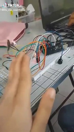 Arduino Based Smart Trash Can with Phone Charging