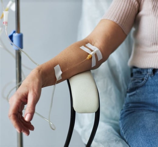 Understanding Mistletoe and High-Dose Intravenous Vitamin-C in Integrative Cancer Care - Docere - Institute of Wellness