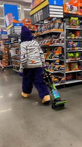 The lady at the end 😊#walmart #goodvibes #goodenergy | Mr. Grouchy