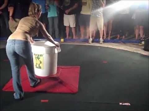 Turtle Racing in Houston at Little Woodrows