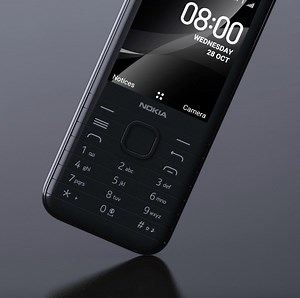 The Nokia 8000 4G is built with your comfort in mind. Make the most of the 2.8” screen and feel at ease with the hardwearing 3D curved keymat to always keep comfortable. | HMD