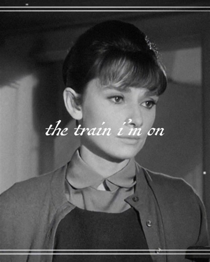 had to make another edit of them to 500 miles 🤧 #thechildrenshour #audreyhepburn #shirleymaclaine #marthadobie #karenwright #oldhollywood #lesbian
