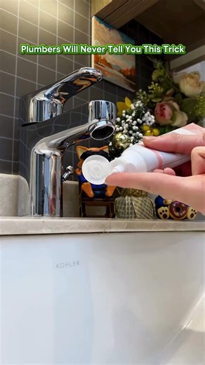 ViralGadgets Studio | Link in bio 🚰 the faucet head that stops splashing instantly. `#TikTokShop` `#KitchenGadgets` `#CleaningHacks` `#BeforeAndAfter`... | Instagram