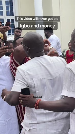 Chief Michael Udegbi - Ndi Ogwu Ego Arusi Ego Na Ikeduru