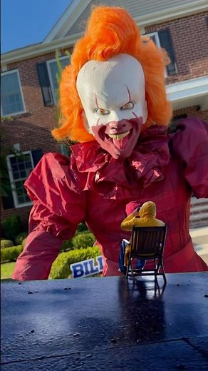 Pennywise Found Georgie… 😳🎈 | Spirit Halloween 2026