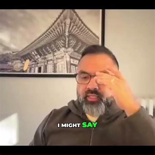 Handle Objections Early: Win Clients Before They Even Speak! #shorts