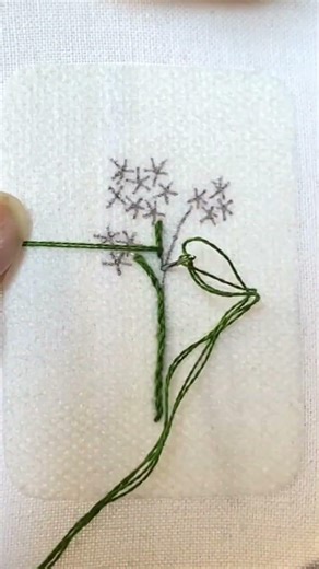 Tiny stick and stitch flowers #embroidery #handembroidery #embroideredflowers #simpleembroidery