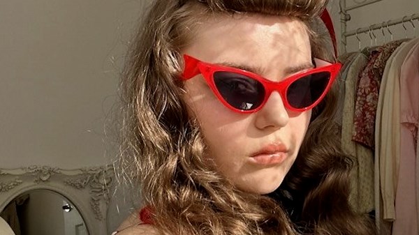 Ex-goth embraces 1950s look despite trolls telling her she “dresses like a child”