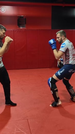 EL EL Lobo on Instagram: "# BOXE TECHNIQUES 🥊"