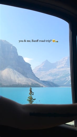 Ruby Tawes | hiking, travel, van life on Instagram: "Everyone needs to roadtrip around Banff atleast once in their life!! 🏔️🚐 The best itinerary for a Banff roadtrip ⬇️ Stop 1: Icefields Parkway from Jasper to Lake Louise 📍Peyto Lake 📍Bow Lake 📍Columbia Icefield 📍Athabasca Falls 📍Waterfowl Lake Stop 2: Lake Louise area 📍Little Beehive Hike 📍Lake Louise for sunset 📍Trailhead Cafe 📍Sunrise tour of Moraine Lake with @morainelakebus Stop 3: Yoho National Park 📍Emerald Lake 📍Takakkaw Fal
