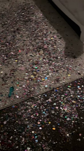 Experiencia ASMR: Limpieza Crujiente y Relajante