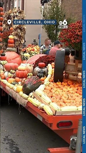 Thousands flock to Circleville's Pumpkin Show, celebrating local and family tradition