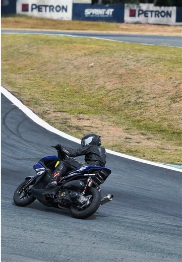 First Racetrack Experience on an Aerox 155
