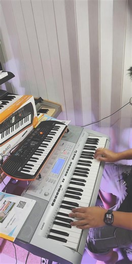 3.2K views · 66 reactions | Casio SA-76➡️1,690&Casio CTK-4000➡️6,500-แถมขาตั้ง สนใจติดต่อครูเที่ยง 081-5747015 | ครูเที่ยง&ครูอ้อนแฟนเพจ | Facebook